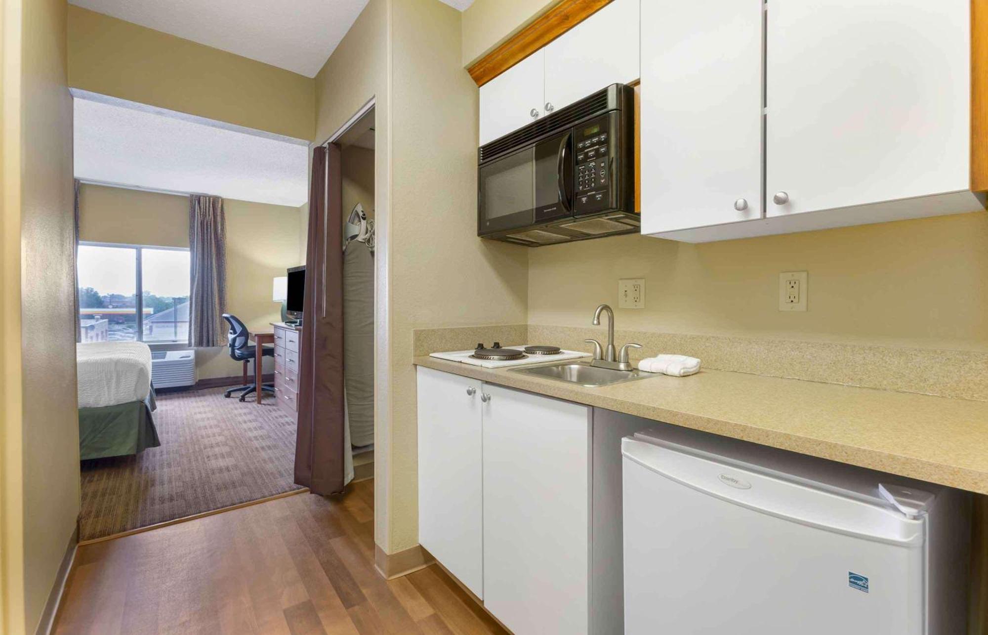 Extended Stay America Suites - Findlay - Tiffin Avenue Exteriör bild