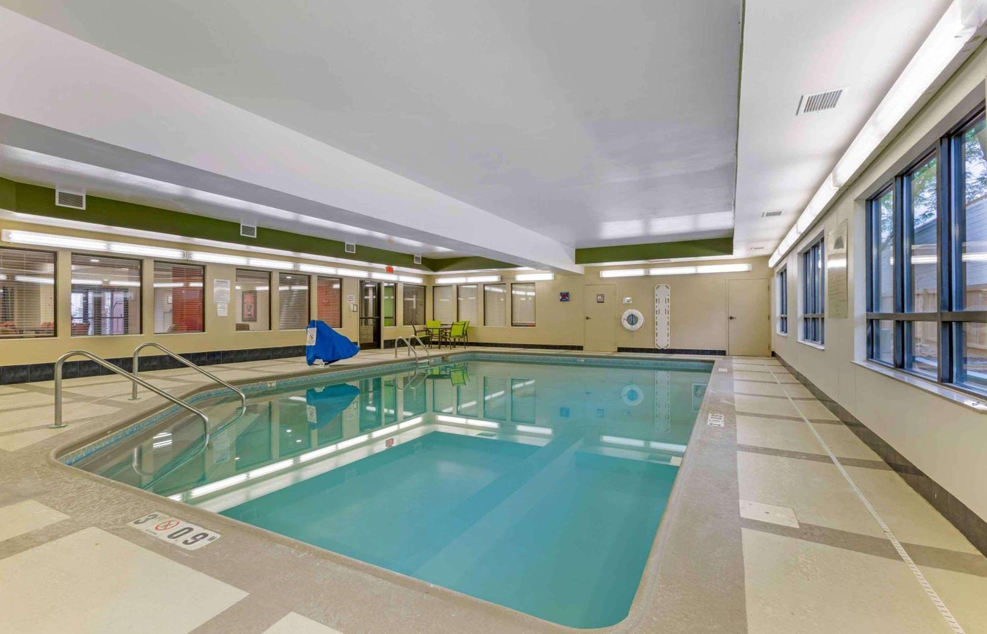 Extended Stay America Suites - Findlay - Tiffin Avenue Exteriör bild